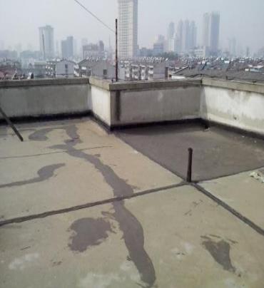 兰考漏水维修 楼顶漏水是什么原因，楼顶漏水维修方法是什么?